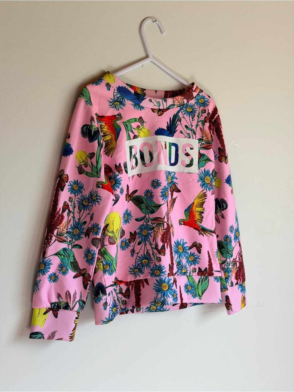 BONDS Pink Floral & Parrot Pullover - Picture 3 of 5